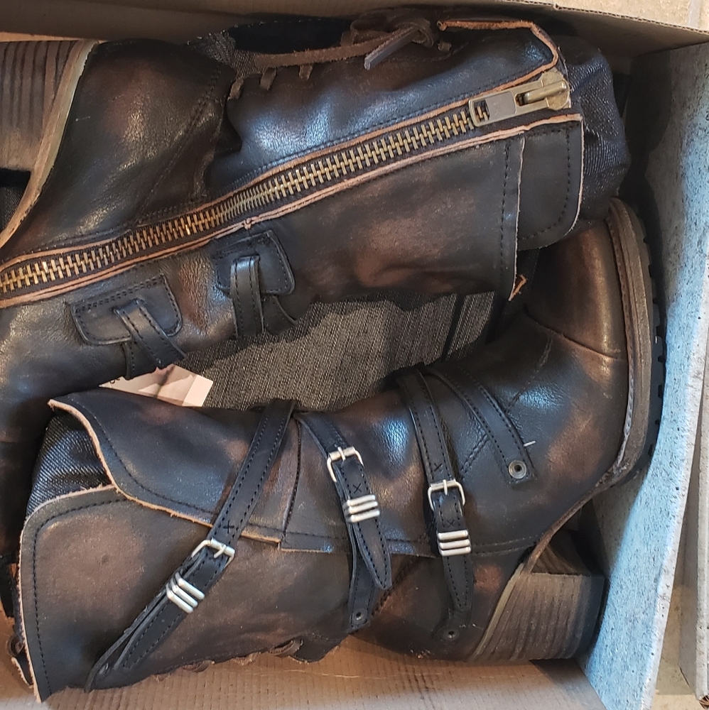 Beautiful Black Cora Boots by Freebird